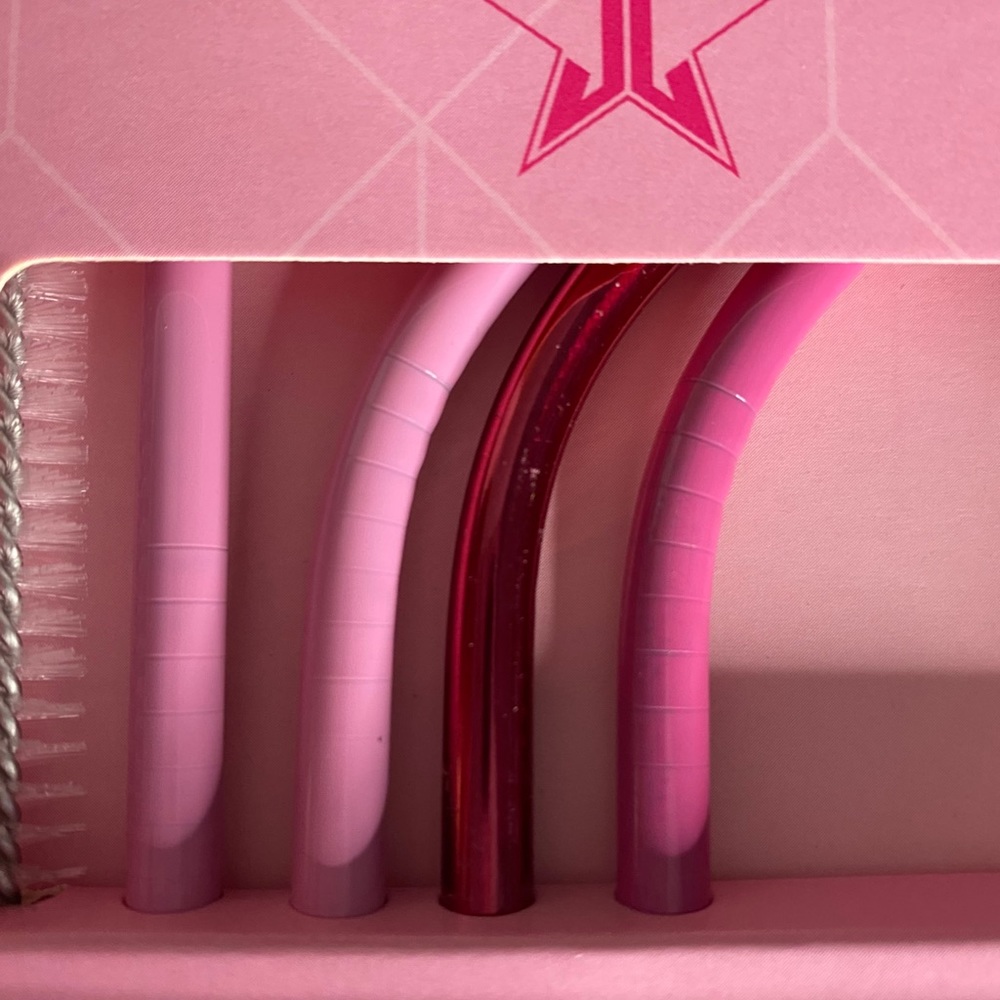 Jeffree Star Metal Straws